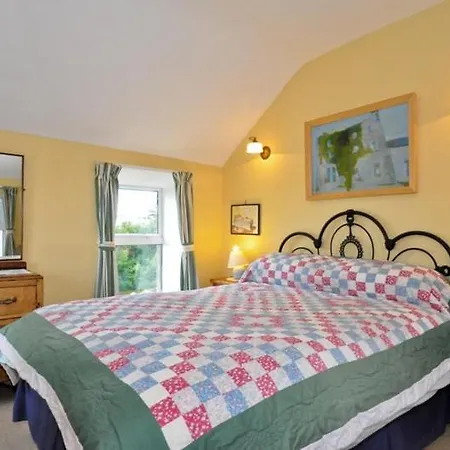 Errisbeg House Roundstone